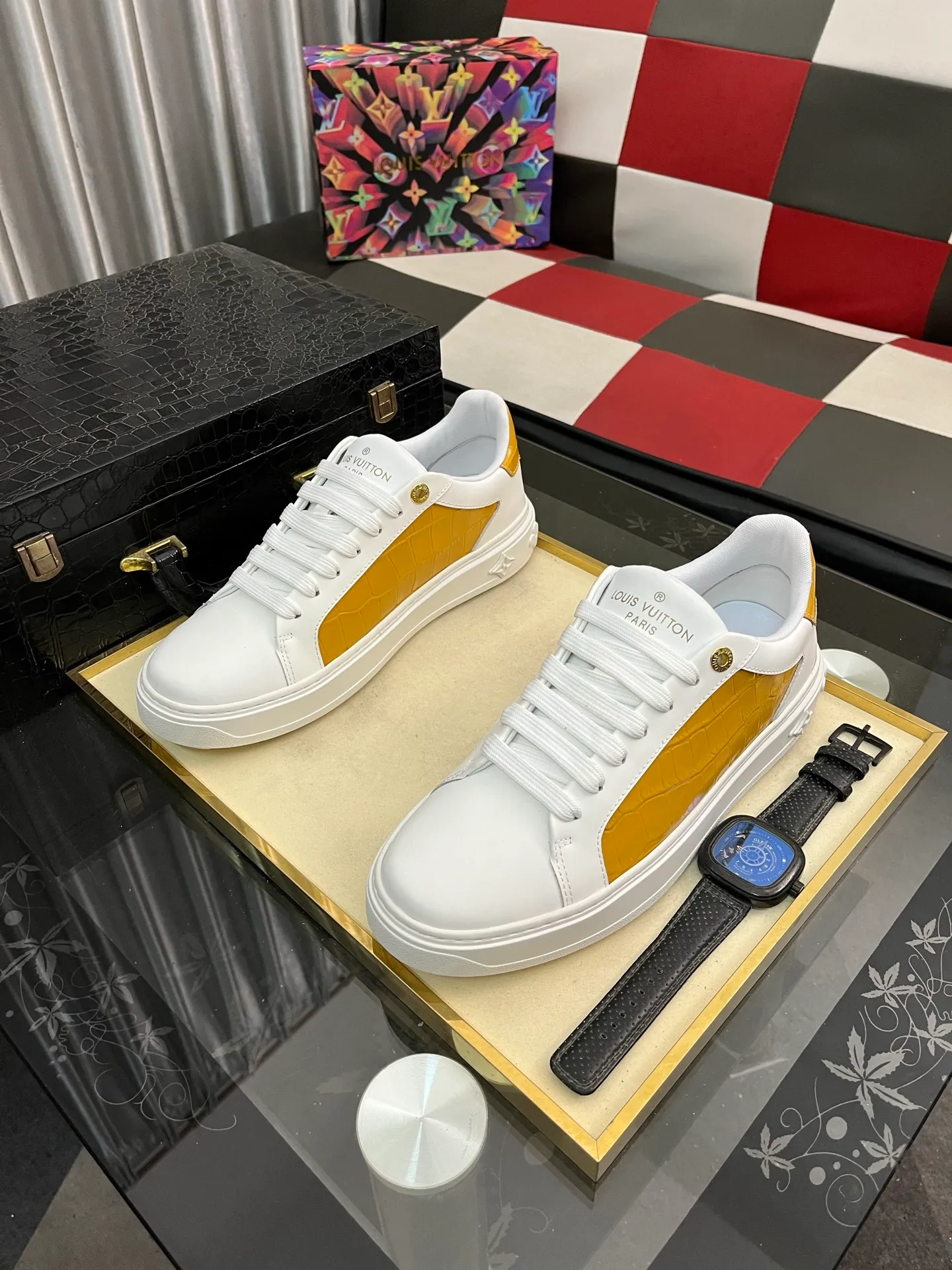 Men's shoes 💰520⌚️⌚️LV Louis Vuitton. The latest fashionable casual shoes are popular in physical stores. New spring and summer comfortable imported custom original cowhide, unique jacquard fabric element design. With sheepskin lining, Lv original bottom, [sun][sun] high-end packaging and high quality💪Details determine the quality, you can enter and leave the counter at will, welcome to compare🇮🇹Number of sizes 38-445️⃣Color options available